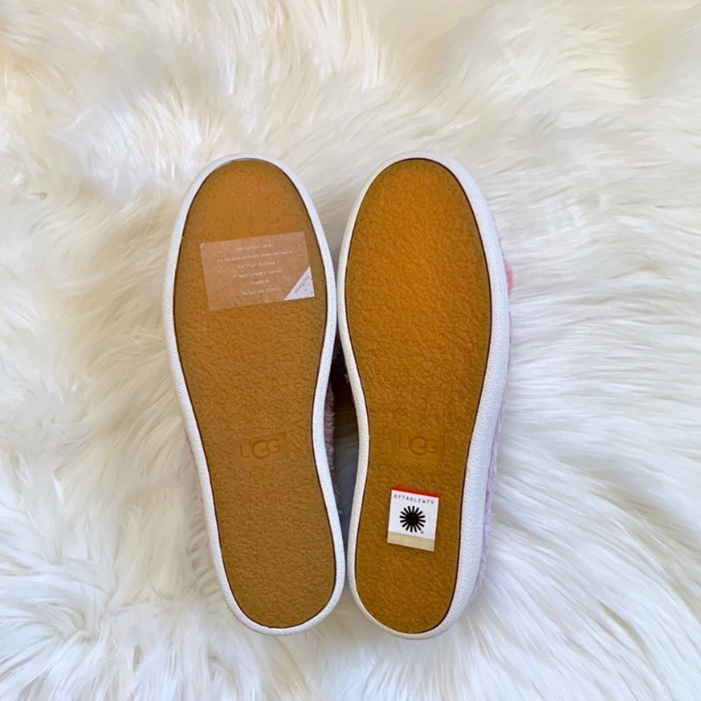 UGG Ricci Plush Pompom Slip-On Sneakers - Picture 8 of 8